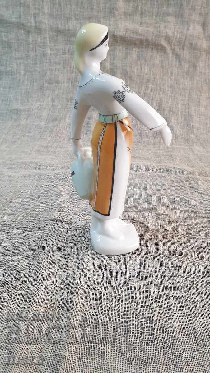 Livrarea Figurină de porțelan