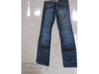 Blugi pentru fetițe mărimea 28/32 cu efecte