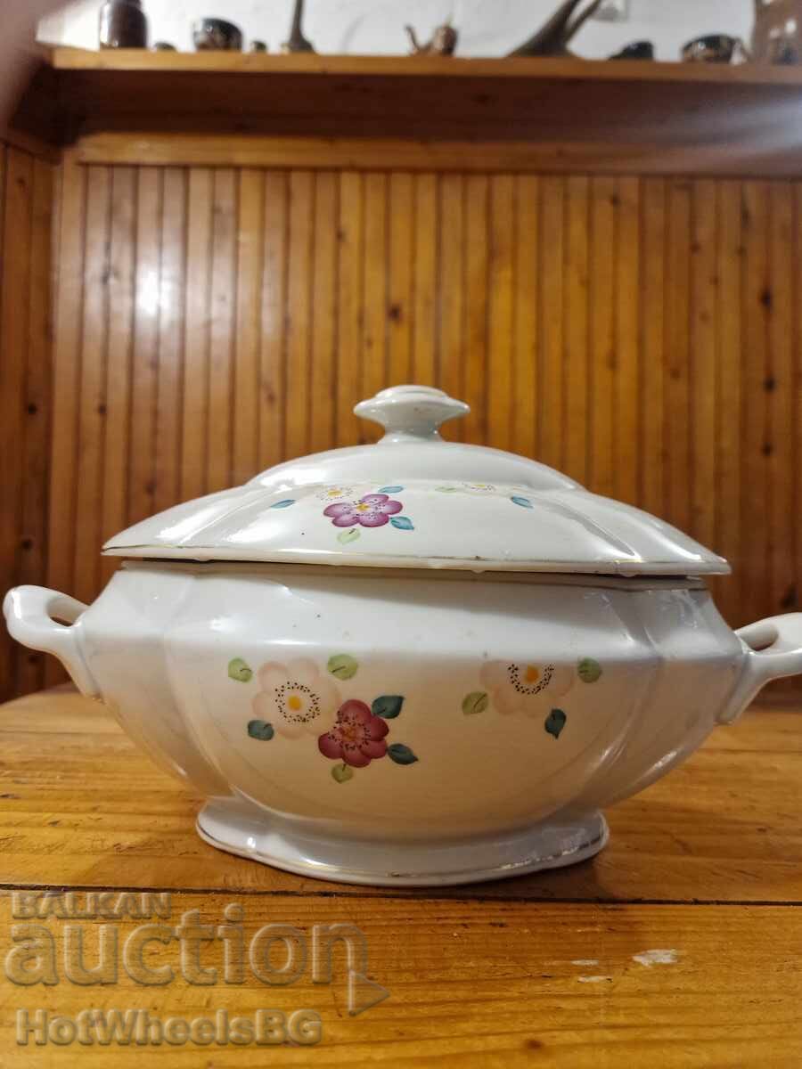 Vechi Suport de Supă din Porțelan Bulgar cu preț 17.00 BGN | € 8.69 Vechi Suport de Supă din Porțelan Bulgar cu preț 17.00 BGN | € 8.69