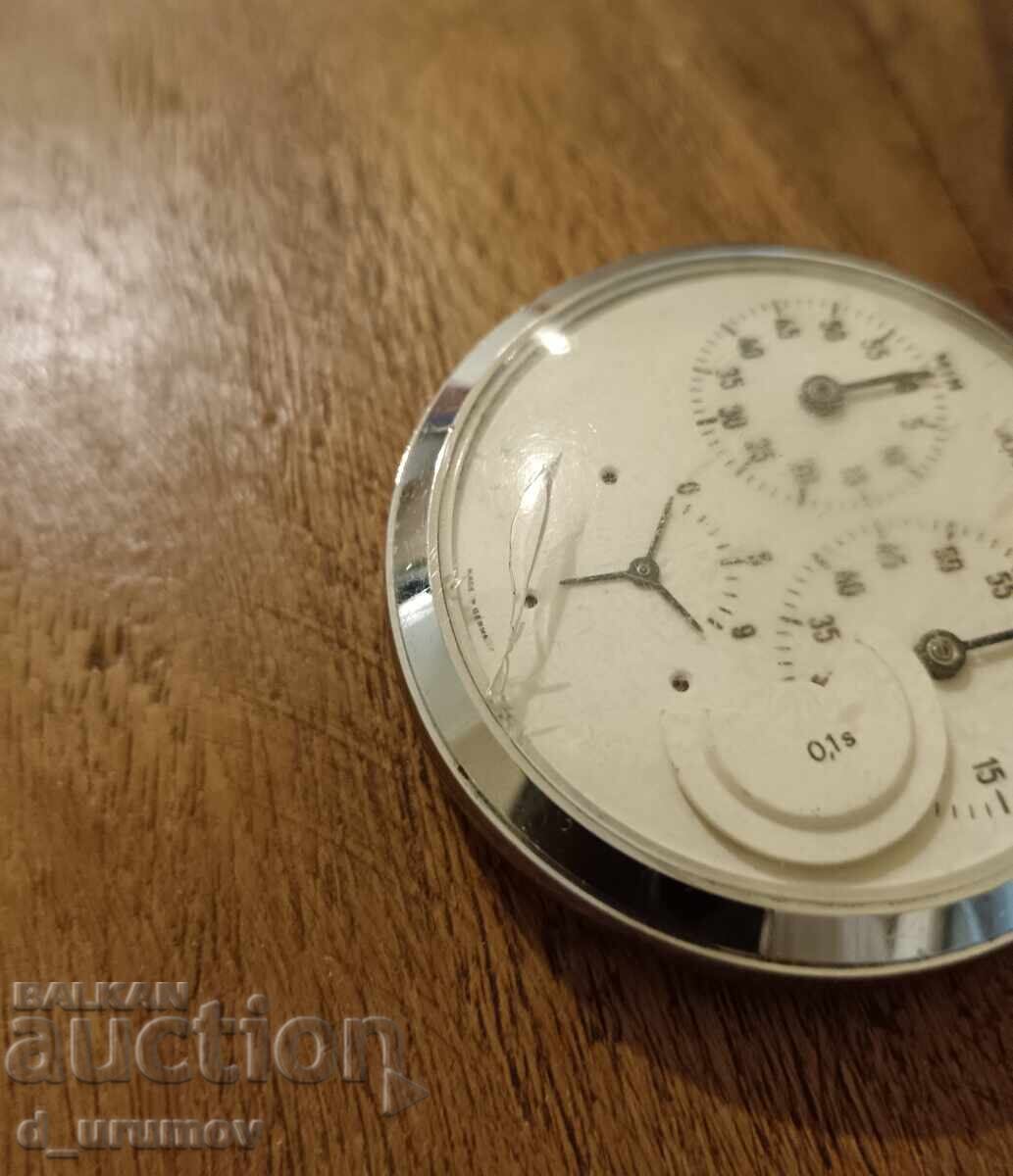 Livrarea Cronometru de colecție Junghans Livrarea Cronometru de colecție Junghans