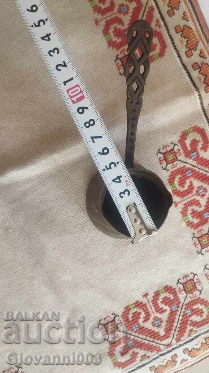 Παλιό χάλκινο βραστήρα