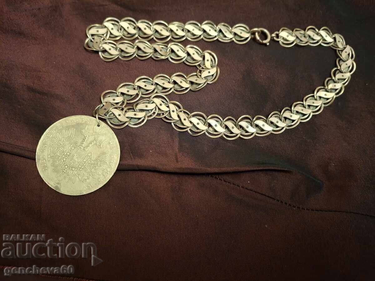 Възрожденска позлатена огърлица кордон DUBLE с пендар с цена 200.00 лв. | € 102.26