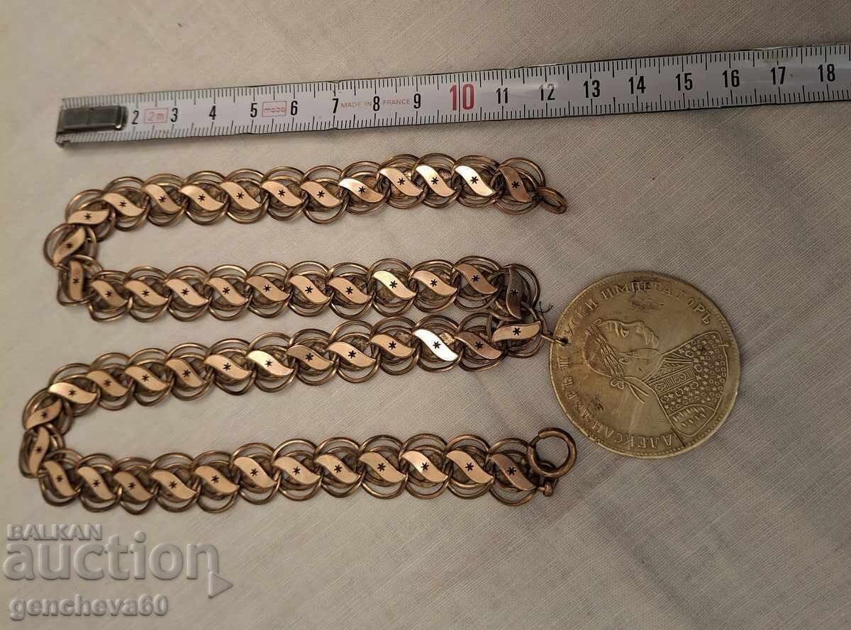 Доставка на Възрожденска позлатена огърлица кордон DUBLE с пендар