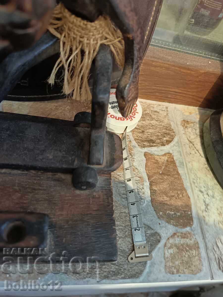 Statueta din lemn - 5 Statueta din lemn - 5