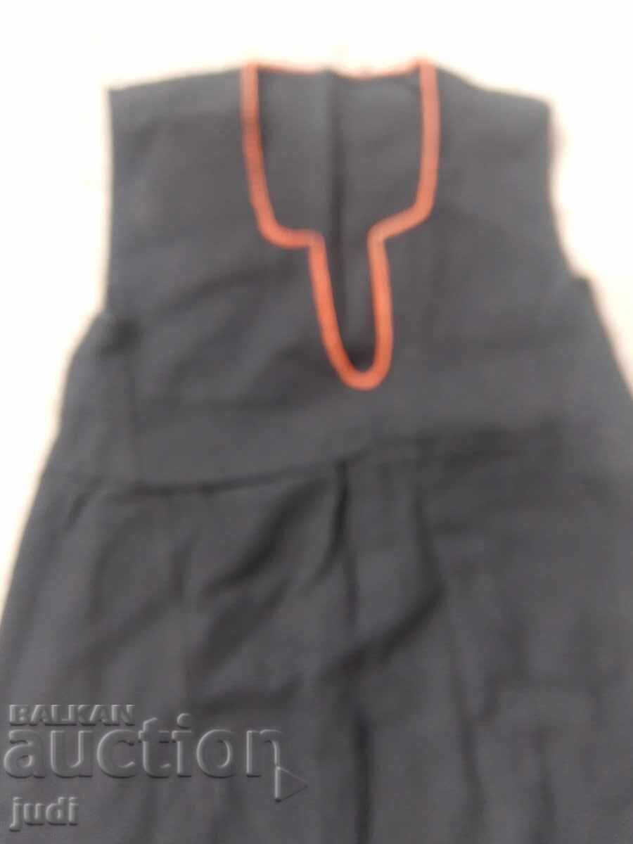 Παλιά φορεσιά με τιμή 120.00 BGN | € 61.36 Παλιά φορεσιά με τιμή 120.00 BGN | € 61.36