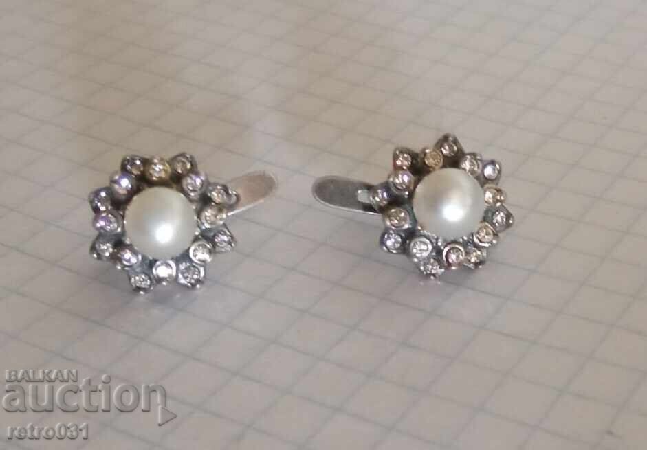 Auction  Women's Set Necklace Ring Earrings natural pearls