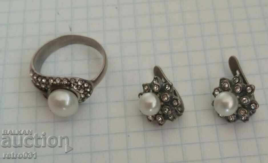 Delivery of Women's Set Necklace Ring Earrings natural pearls