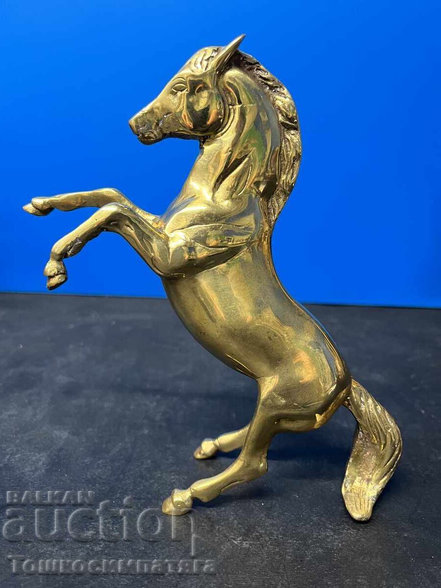 Όμορφο, χάλκινο άλογο - 6