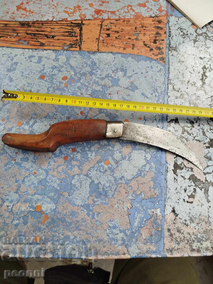 Old knife soika with price 35.00 BGN | € 17.90