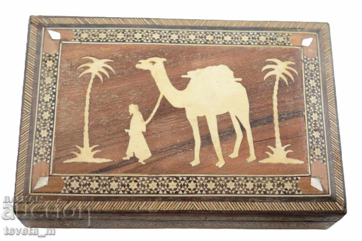 Ξύλινο κουτί με ένθετα από μαργαριτάρι και κόκαλο - 5