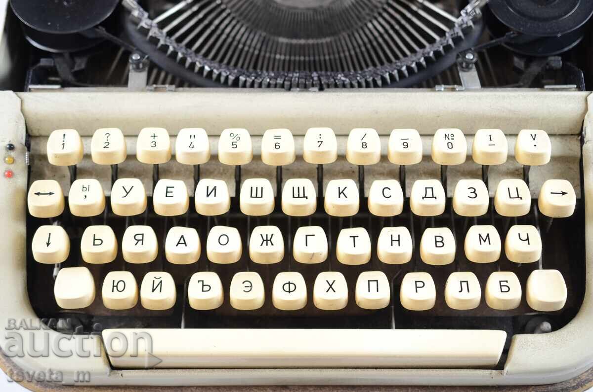 Mașină de scris chirilică soc - funcționează - 5
