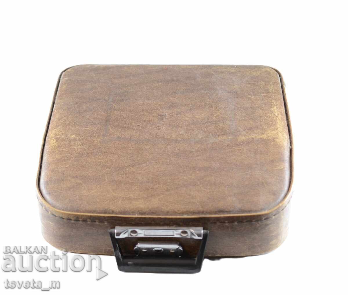 Mașină de scris chirilică soc - funcționează - 6