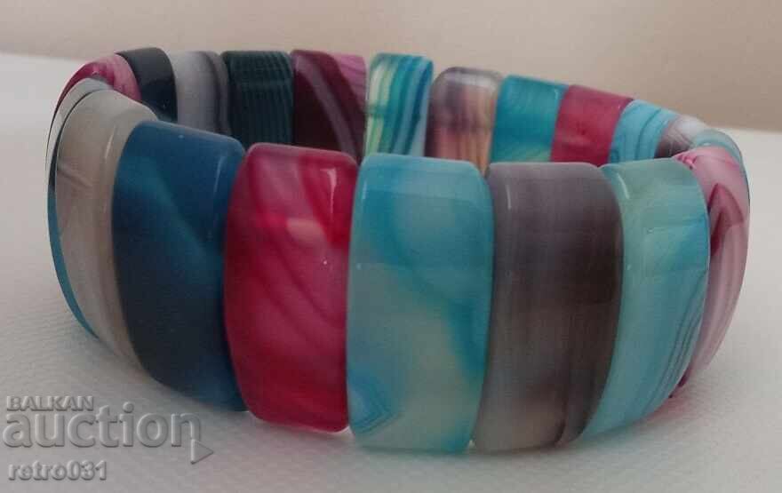 Licitație BRĂȚARĂ DIN PIETRE NATURALE: AGAT multicolor Licitație BRĂȚARĂ DIN PIETRE NATURALE: AGAT multicolor