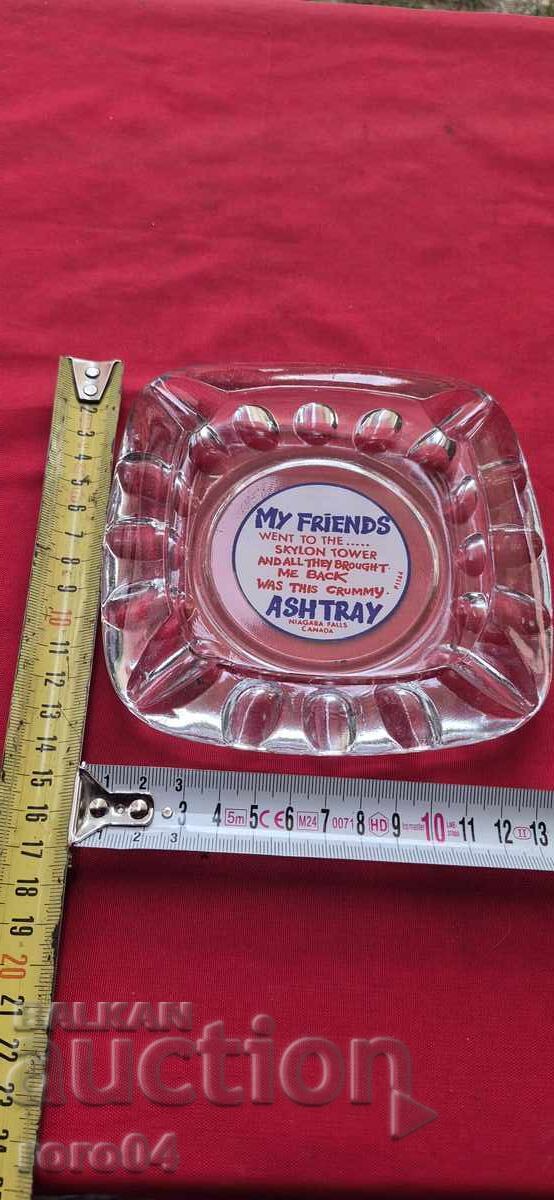 Auction  ASHTRAY - GLASS/CRYSTAL - CANADA/CANADA