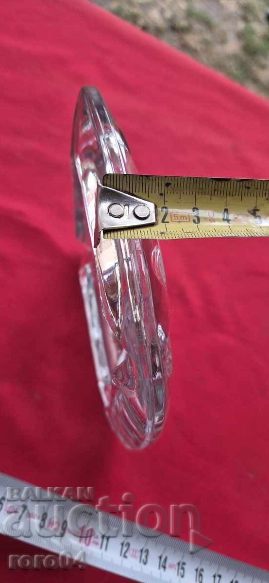 ASHTRAY - GLASS/CRYSTAL - CANADA/CANADA - 5