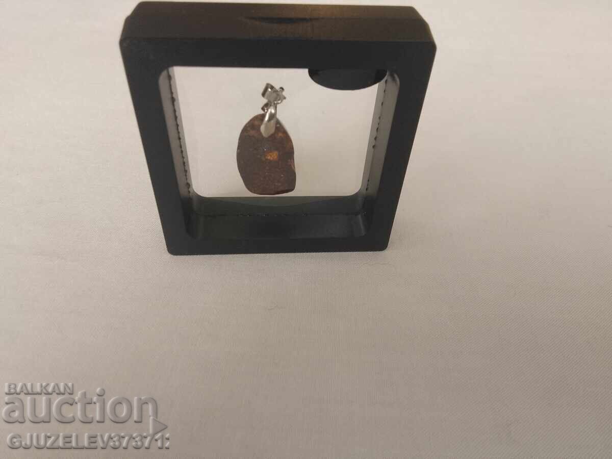 Pendant made of natural amber - 7