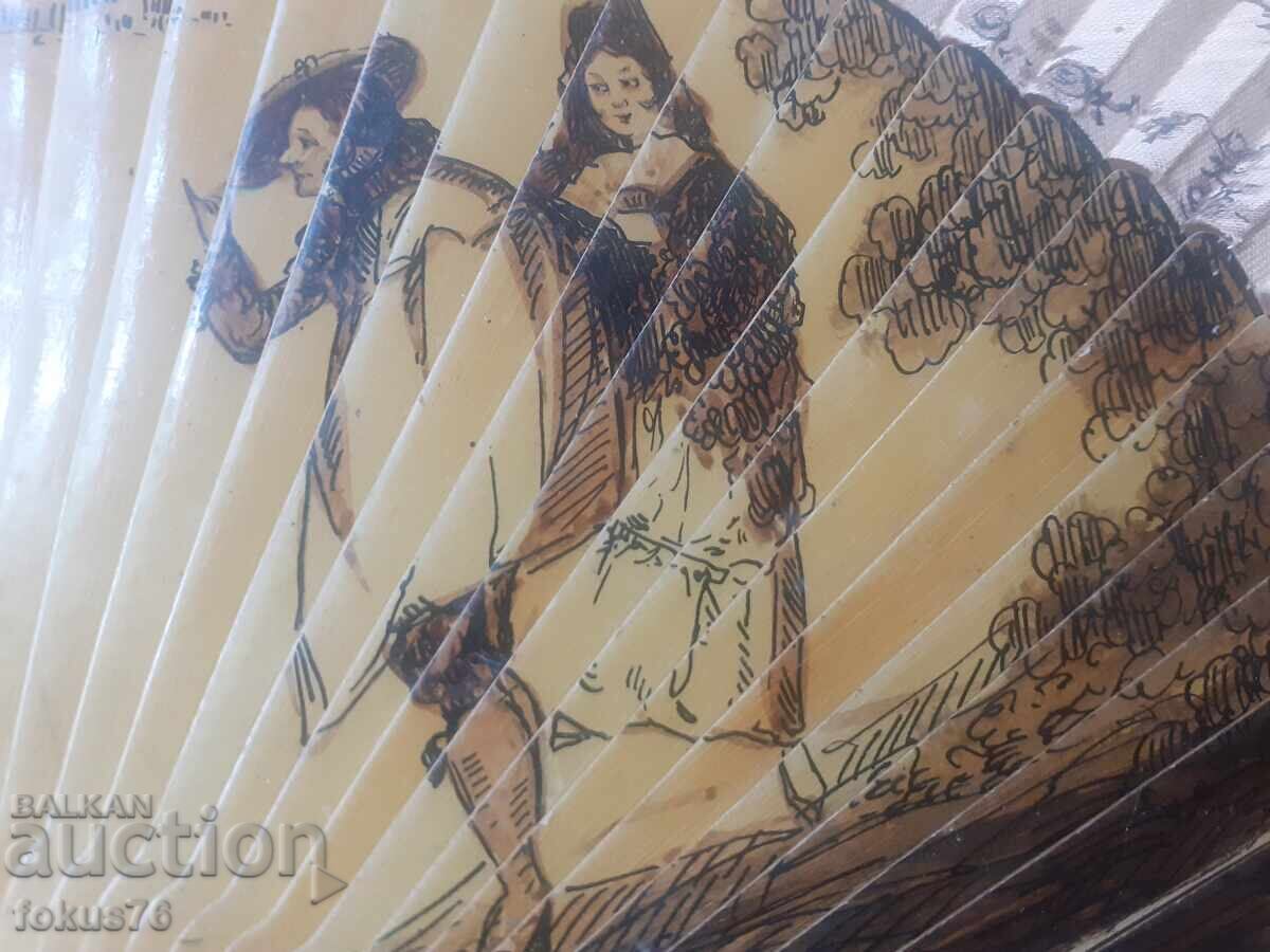 Δημοπρασία Παλιό γυναικείο βεντάλι 19ου αιώνα, ξύλο και μετάξι, χειροποίητο ζωγραφισμένο