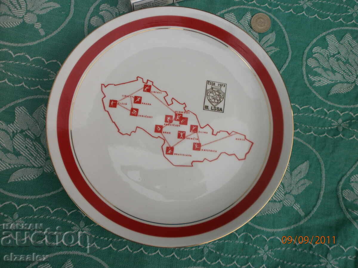 Very rare porcelain military award Very rare porcelain military award