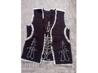 Παλιά ρούχα γιλέκο και πουκάμισα