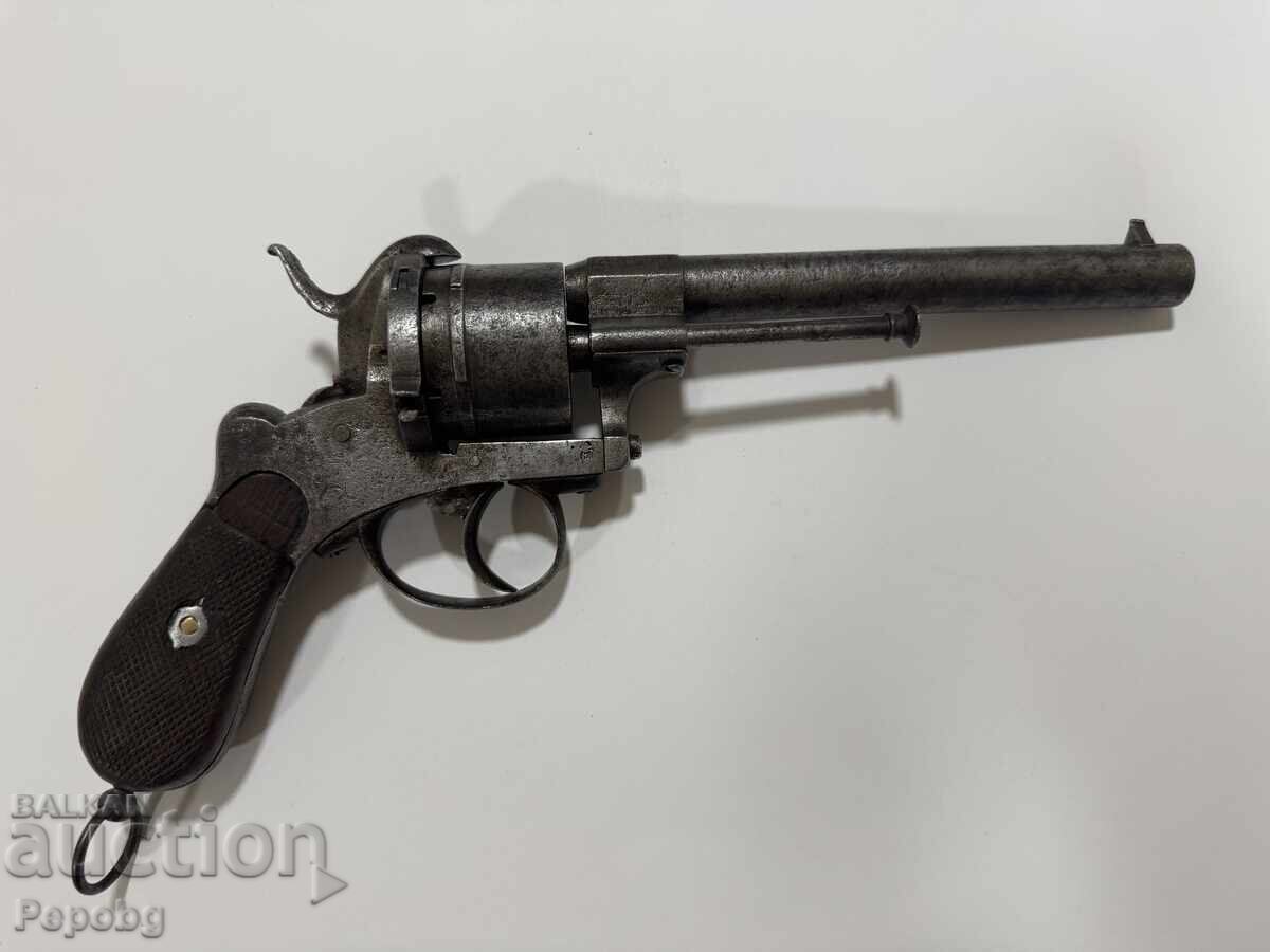 Old revolver, pistol