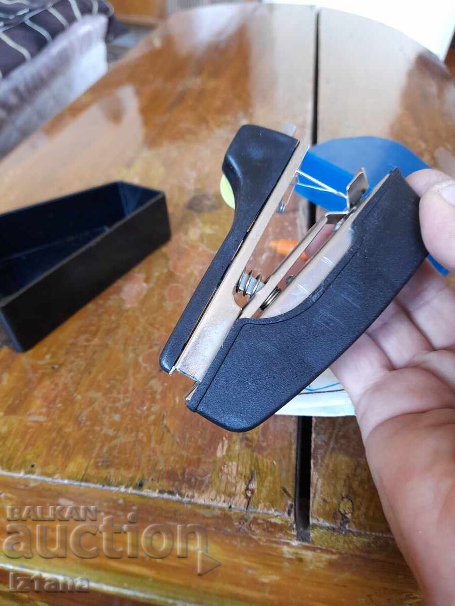 Παλιά χειροκίνητη ραπτομηχανή - 6