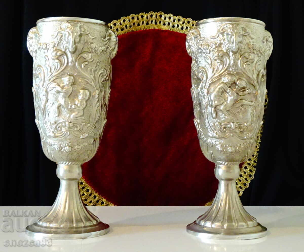 Δύο ποτήρια από κασσίτερο για κρασί, κεφαλή Κριού, Άγγελοι, μπαρόκ