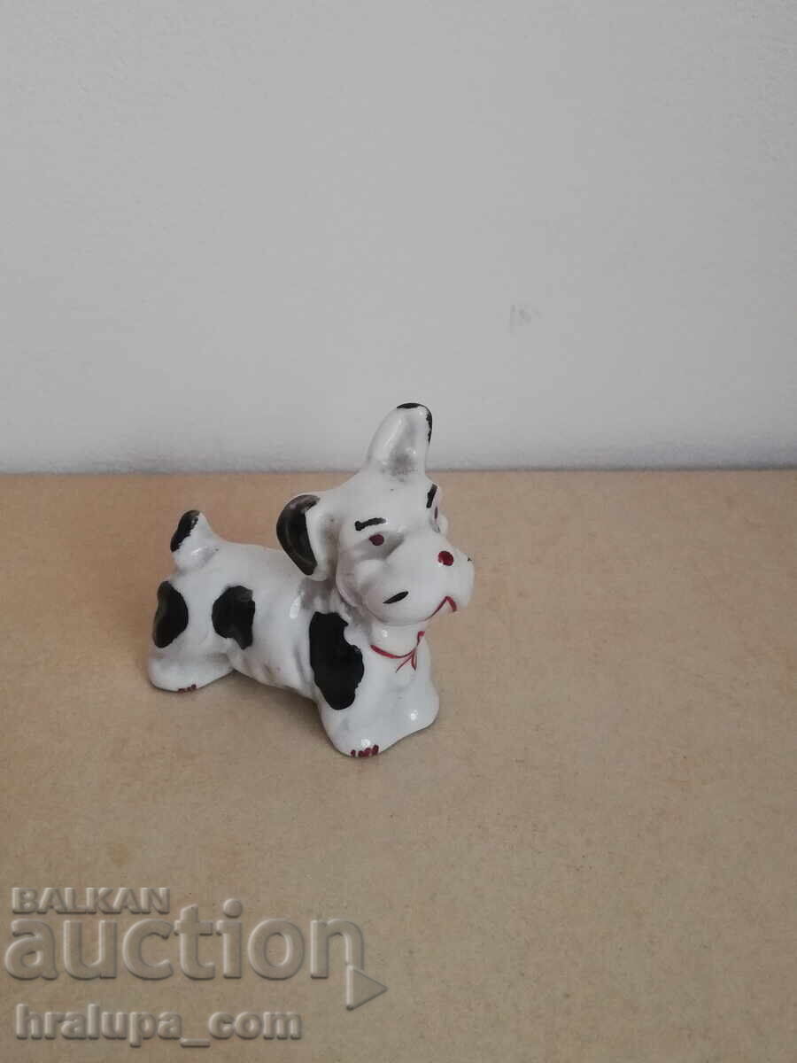 Πορσελάνινο ειδώλιο σκύλου