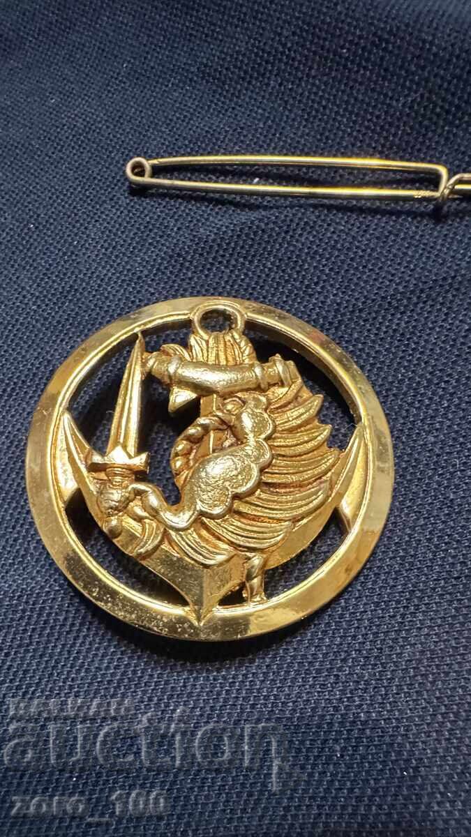 Γαλλικό, επιχρυσωμένο, στρατιωτικό παράσημο με τιμή 30.00 BGN | € 15.34 Γαλλικό, επιχρυσωμένο, στρατιωτικό παράσημο με τιμή 30.00 BGN | € 15.34