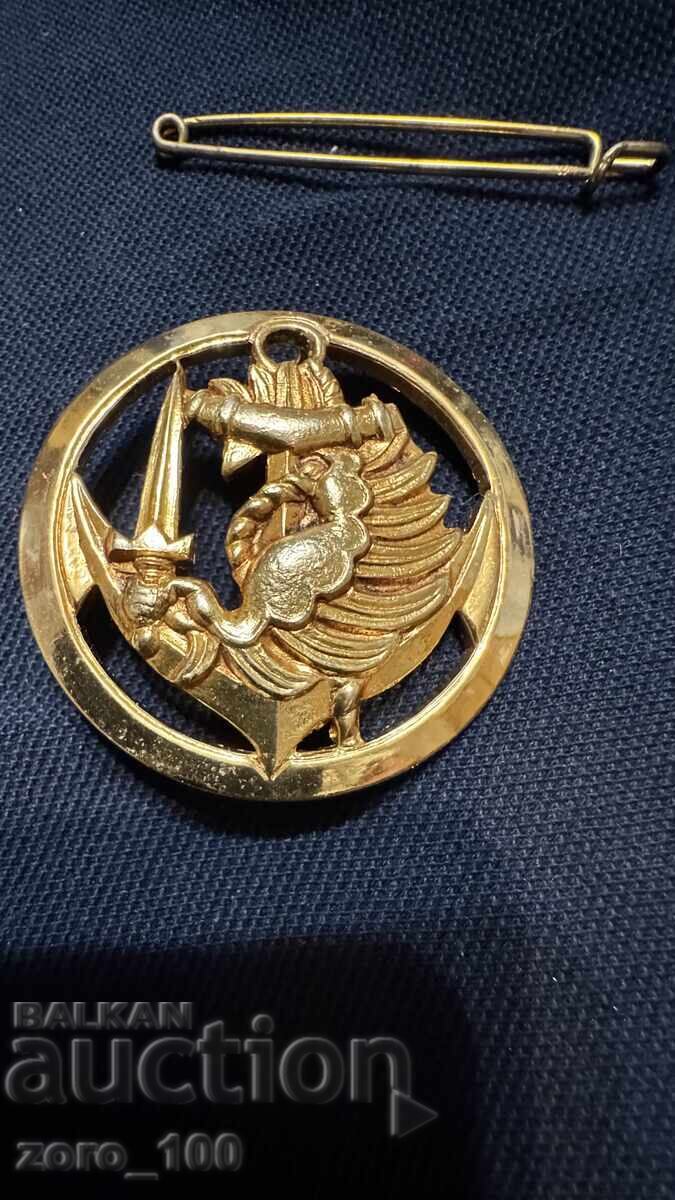 Γαλλικό, επιχρυσωμένο, στρατιωτικό παράσημο Γαλλικό, επιχρυσωμένο, στρατιωτικό παράσημο