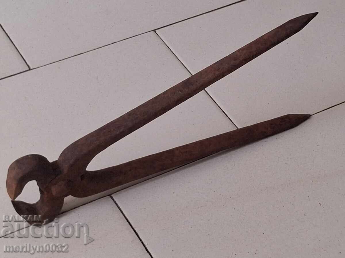 Blacksmith's tongs wrought iron tool - 6