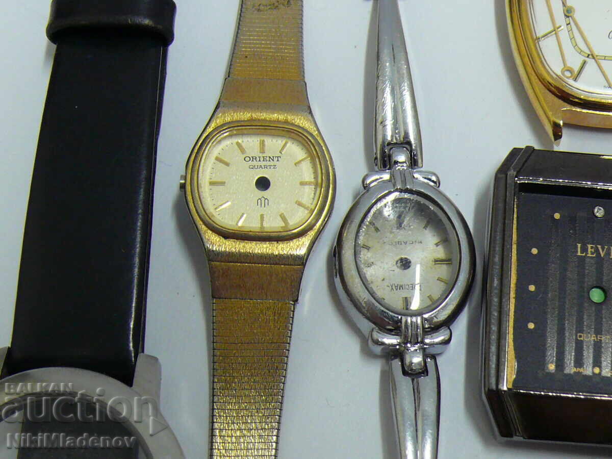 Lot of watch cases, ORIENT, INVICTA, EDOX and others with price 24.99 BGN | € 12.78 Lot of watch cases, ORIENT, INVICTA, EDOX and others with price 24.99 BGN | € 12.78