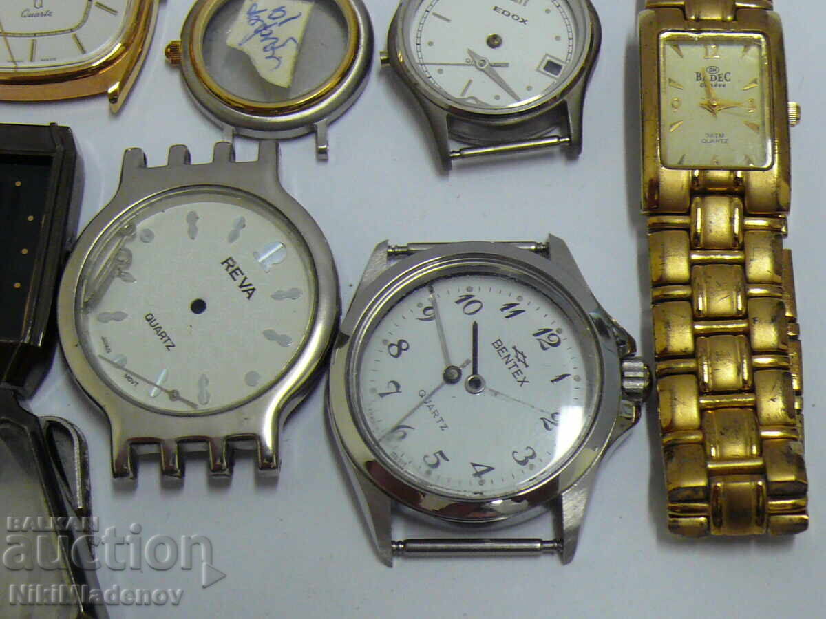 Delivery of Lot of watch cases, ORIENT, INVICTA, EDOX and others Delivery of Lot of watch cases, ORIENT, INVICTA, EDOX and others