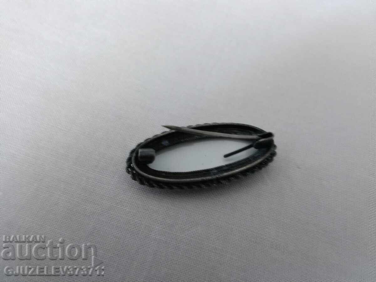 Wonderful antique collectible Russian porcelain brooch - 5