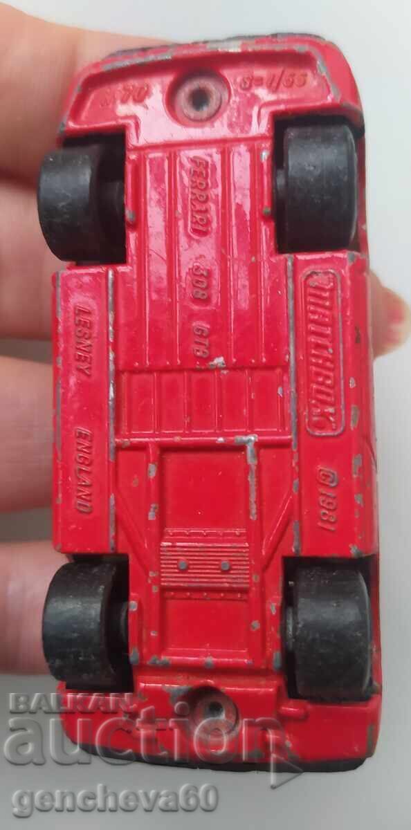 Delivery of MATCHBOX FERRARI 70/1981 LESNEY ENGLAND