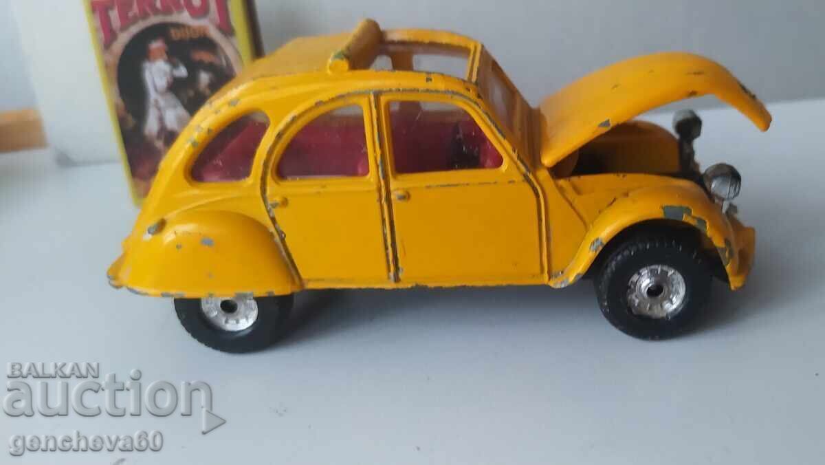 Mașinuță vintage rară Citroen 2CV Corgi BRITAN Mașinuță vintage rară Citroen 2CV Corgi BRITAN