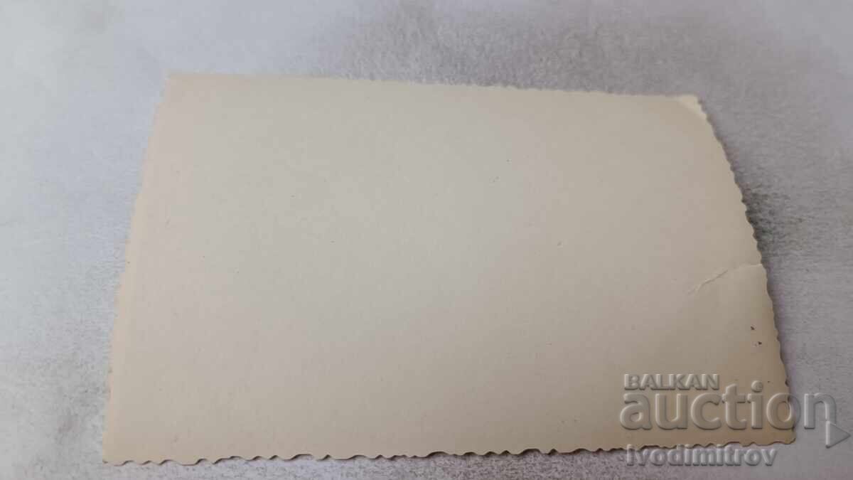 Снимка Двама мъже с ретро операторски камери с цена 2.65 лв. | € 1.35