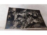 Fotografie Bărbați femei și copii