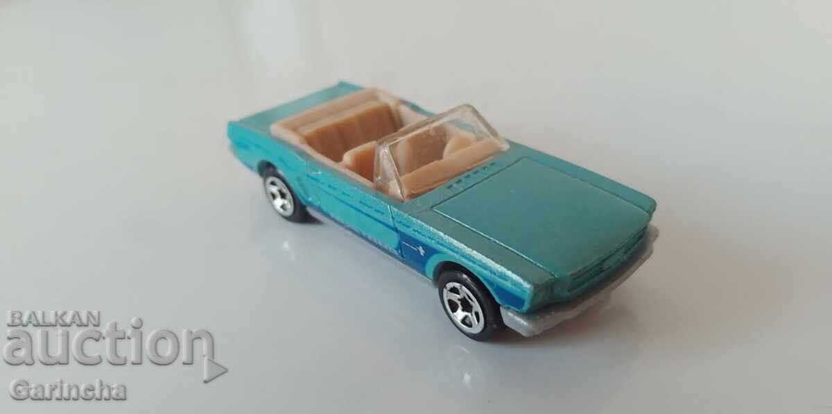 Model Hot Wheels 1/64 cu preț 3.50 BGN | € 1.79