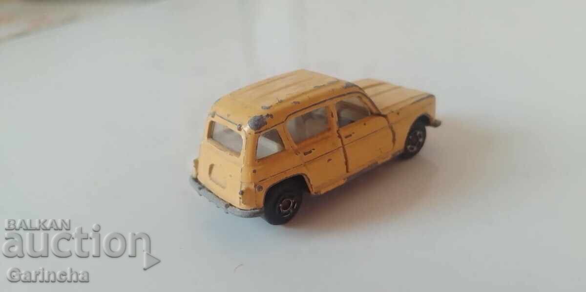Аукцион Модел Renault 4 Polistil 1/64 Аукцион Модел Renault 4 Polistil 1/64