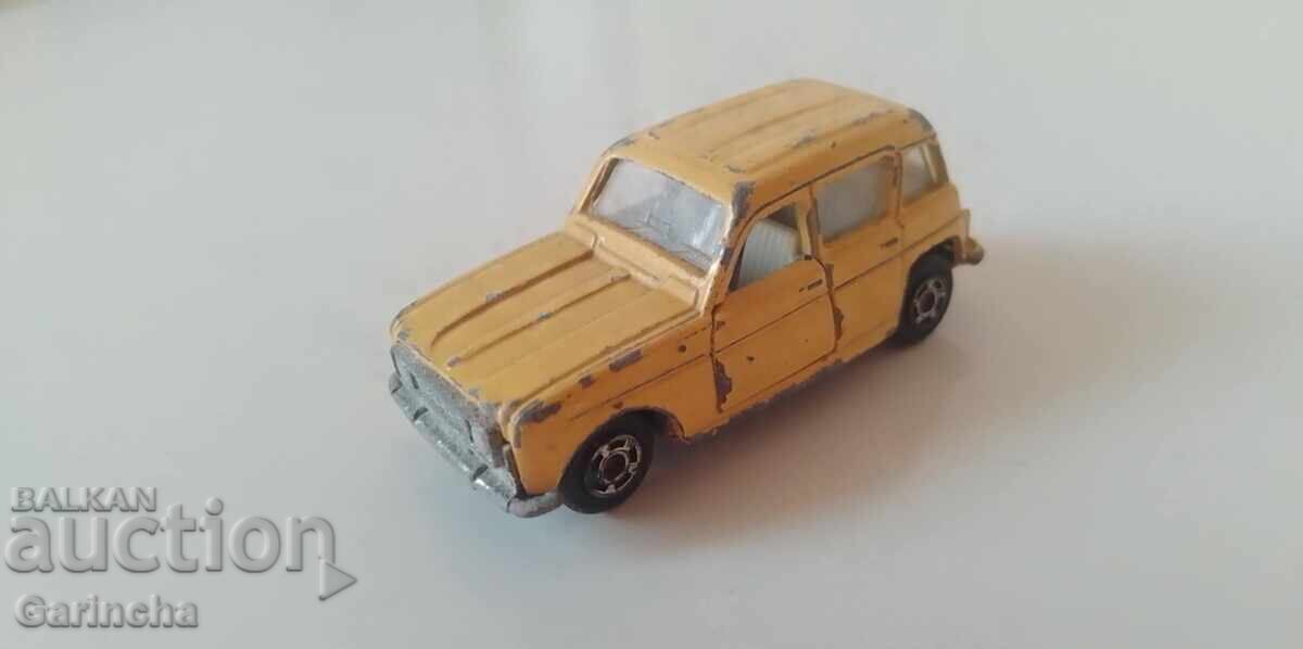 Модел Renault 4 Polistil 1/64 Модел Renault 4 Polistil 1/64