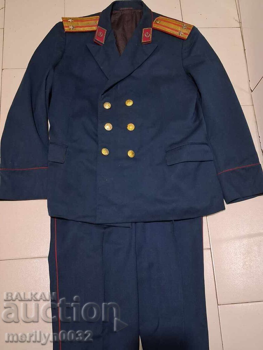 Uniformă de paradă de ofițer, anii '60, BNA