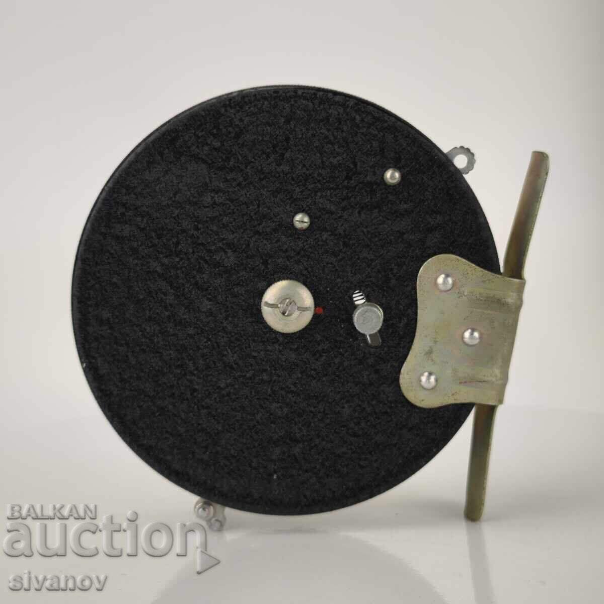 Παλιό αλιευτικό καρούλι σοβιετικό καρούλι ψαρέματος USSR #6132 με τιμή 34.99 BGN | € 17.89 Παλιό αλιευτικό καρούλι σοβιετικό καρούλι ψαρέματος USSR #6132 με τιμή 34.99 BGN | € 17.89