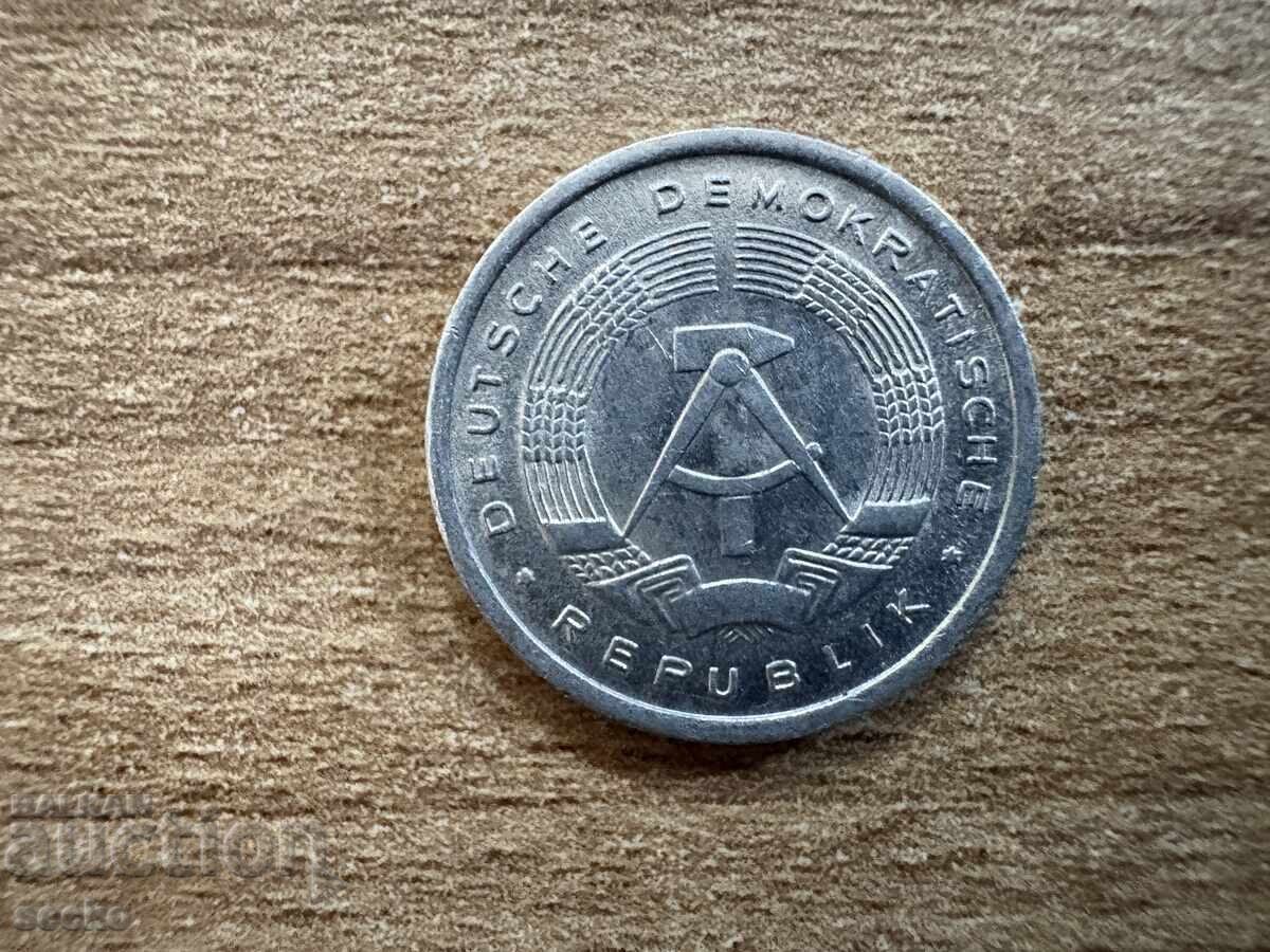 ΓΔΛ - 1 πφένιχ (1982) με τιμή 0.20 BGN | € 0.10 ΓΔΛ - 1 πφένιχ (1982) με τιμή 0.20 BGN | € 0.10