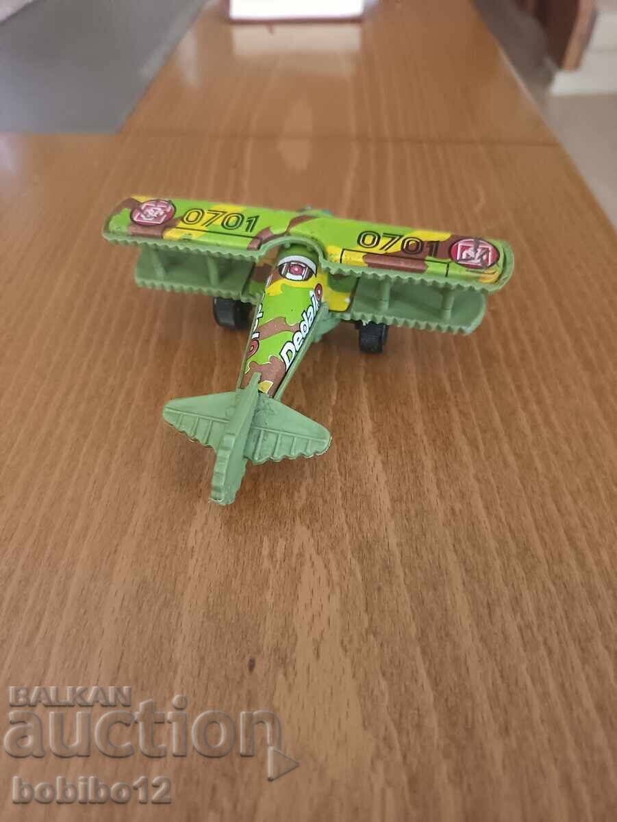 Delivery of Dedal 9 old toy airplane 0701