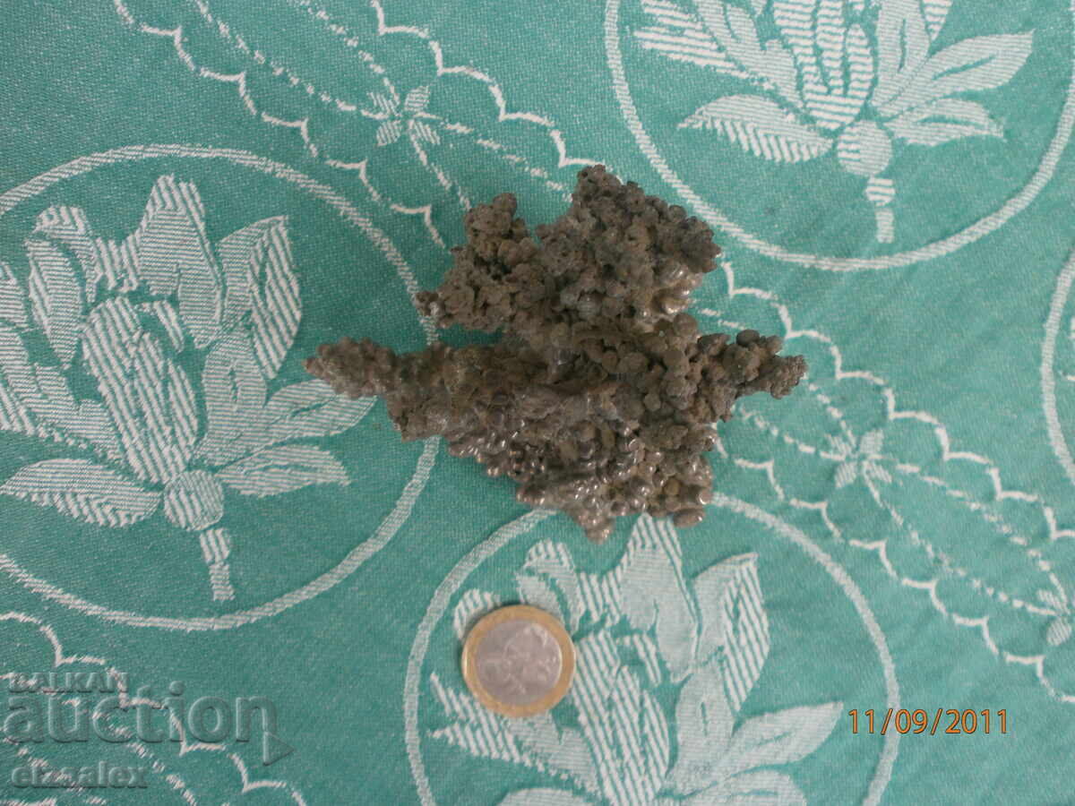 Руда Минерали Фосили Скали с цена 50.00 лв. | € 25.56 Руда Минерали Фосили Скали с цена 50.00 лв. | € 25.56