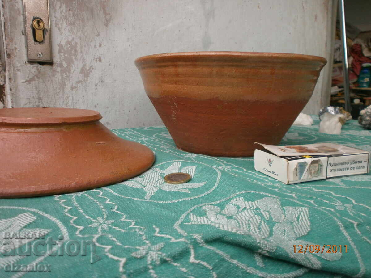 Delivery of Old massive ceramics excellent Delivery of Old massive ceramics excellent