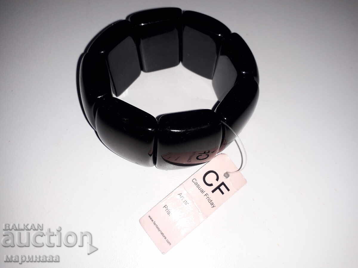 ΝΕΟ ΜΕΓΑΛΟ ΚΟΛΙΕ με τιμή 4.00 BGN | € 2.05 ΝΕΟ ΜΕΓΑΛΟ ΚΟΛΙΕ με τιμή 4.00 BGN | € 2.05