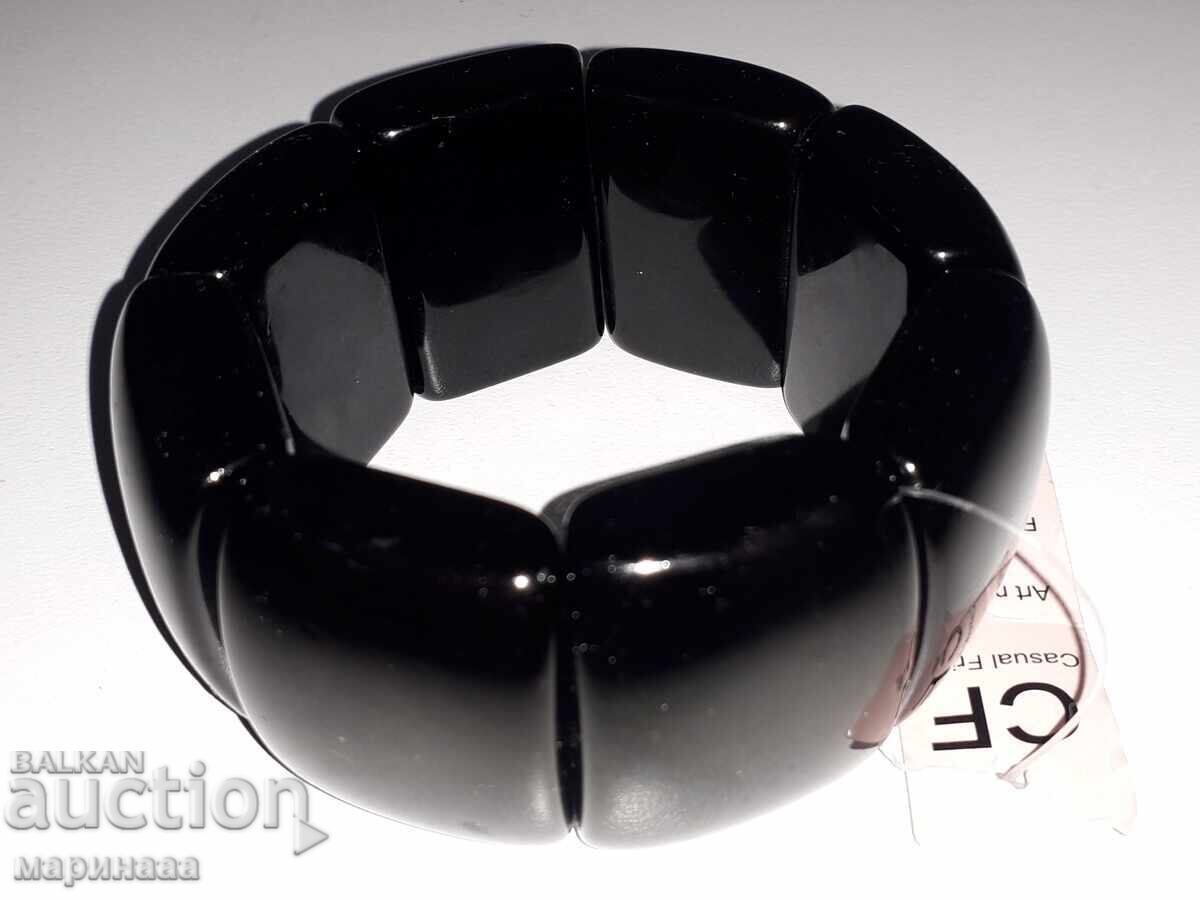 ΝΕΟ ΜΕΓΑΛΟ ΚΟΛΙΕ ΝΕΟ ΜΕΓΑΛΟ ΚΟΛΙΕ