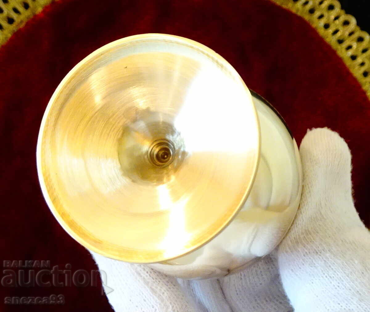 Δημοπρασία Χάλκινο φλιτζάνι για ρακί 80 ml, ανάγλυφο Δημοπρασία Χάλκινο φλιτζάνι για ρακί 80 ml, ανάγλυφο