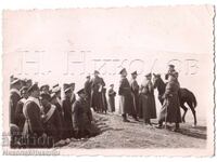 ΜΙΚΡΗ ΠΑΛΙΑ ΦΩΤΟΓΡΑΦΙΑ ΣΤΡΑΤΙΩΤΩΝ ΣΤΑ ΧΑΝΤΑΚΙΑ Ε234